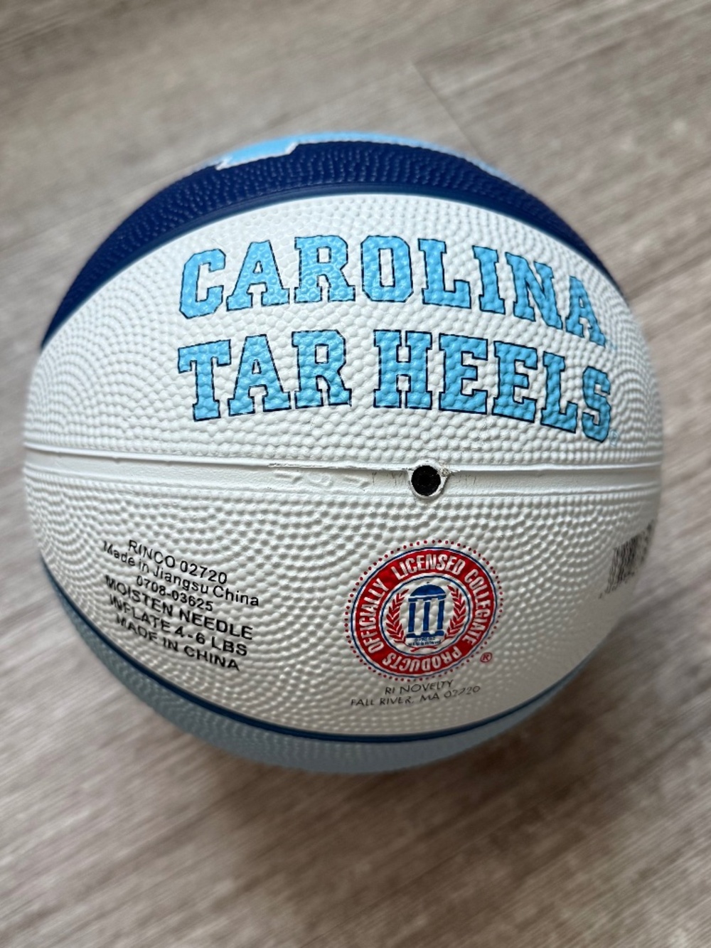 UNC University of North Carolina Tar Heels Mini Basketball 11"
